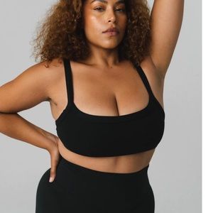 Vitality Cloud II Square Bra